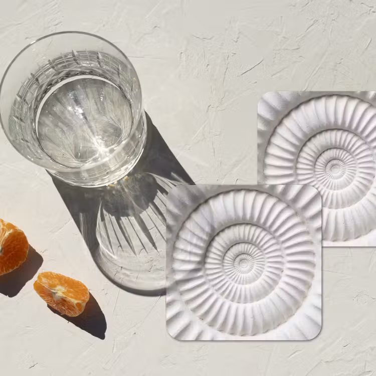 Schelp - Spiraal - Wit onderzetter kurk middel -sfeer4