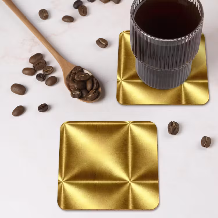Textuur - Geborsteld Goud - Industrieel - Metallic onderzetter kurk middel 366 -sfeer2