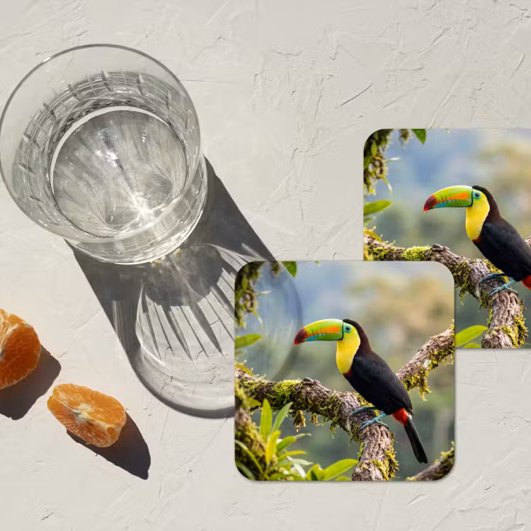 Toekan - Jungle - Natuur - Kleurrijk onderzetter kurk middel -sfeer4