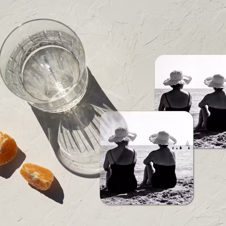 Vrouwen - Zonnehoed - Strand - Zwart - Wit onderzetter kurk middel -sfeer4