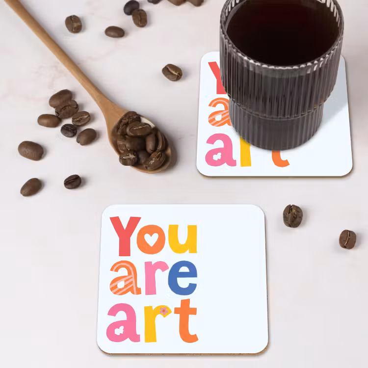 You are art - Kleurrijk - Grafisch onderzetter kurk middel -sfeer2