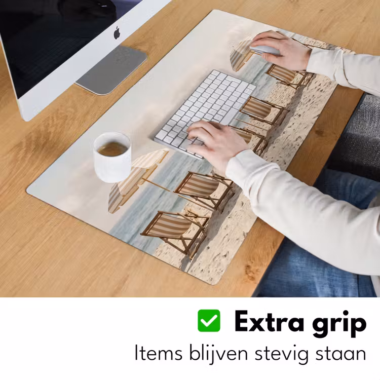 Strand - Stoelen - Parasol Muismat XXL klein -sfeer3