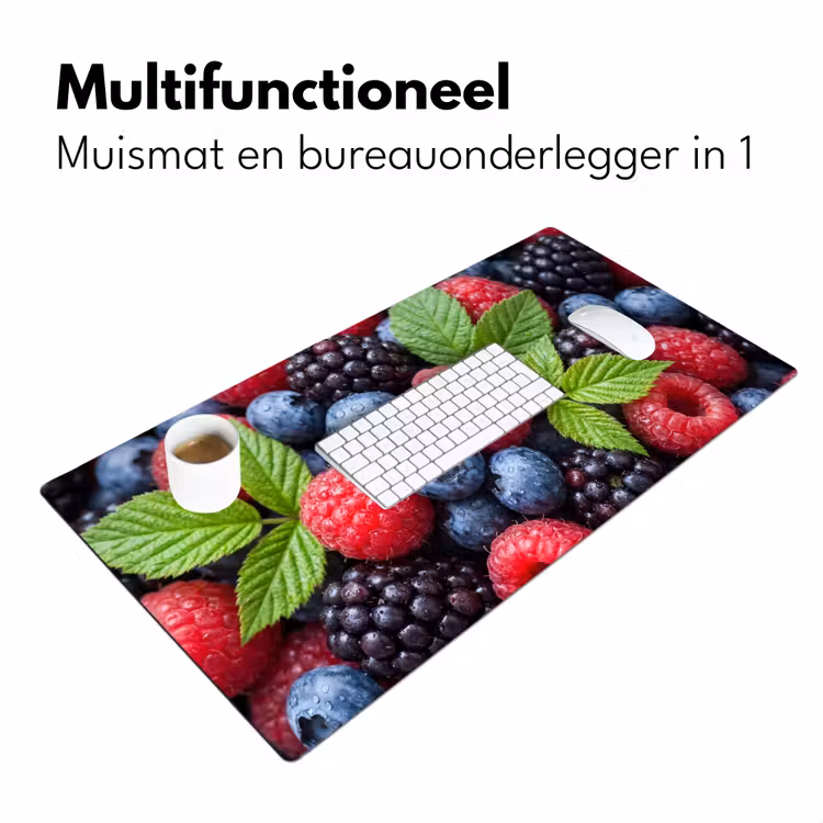 Bessen - Vers - Waterdruppels - Kleurrijk - Eten Muismat XXL klein -sfeer4