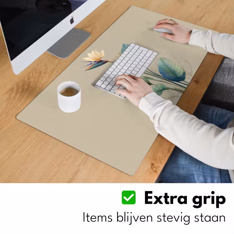 Paradijsvogelbloemen - Blauwgroene bladeren - Beige Muismat XXL klein -sfeer3