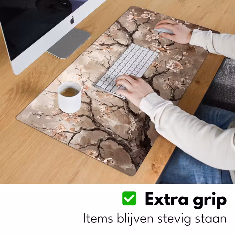 Bloesem - Takken - Schilderij - Beige - Serene Muismat XXL klein -sfeer3