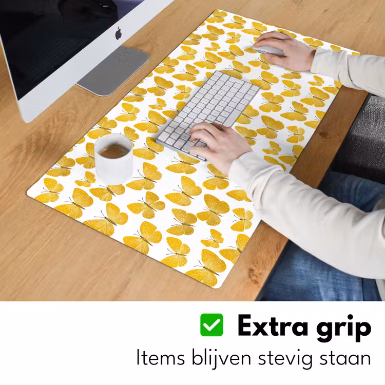 Vlinders - Botanisch - Illustratie - Geel - Wit Muismat XXL klein 681 -sfeer3