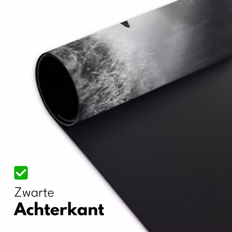 Hert - Bos - Zonnestralen - Zwart-wit - Natuur Muismat XXL klein -sfeer2
