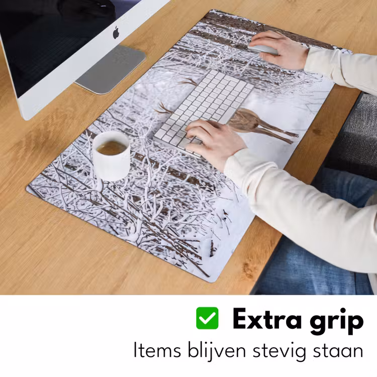 Hert - Winter - Bos - Natuur - Wit Muismat XXL klein -sfeer3