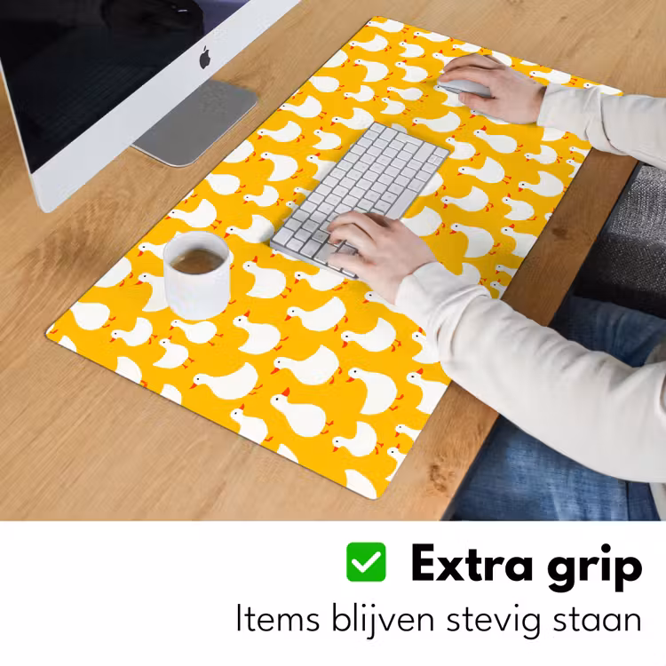 Eendjes - Patroon - Geel Muismat XXL klein 681 -sfeer3