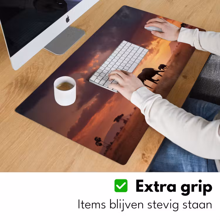 Olifanten - Grasland - Zonsondergang Muismat XXL klein -sfeer3