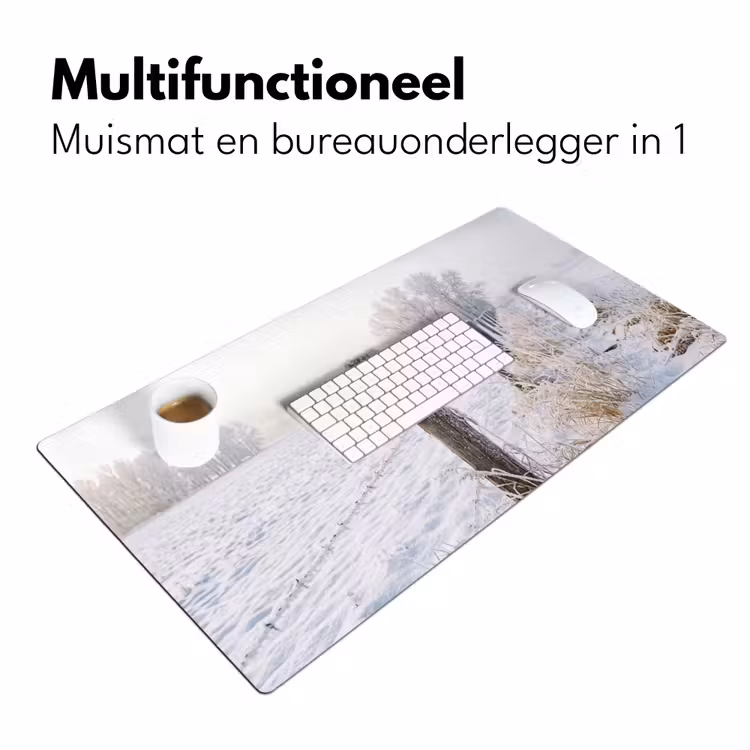 Hek - Sneeuw - Mist - Platteland - Nostalgisch Muismat XXL klein -sfeer4