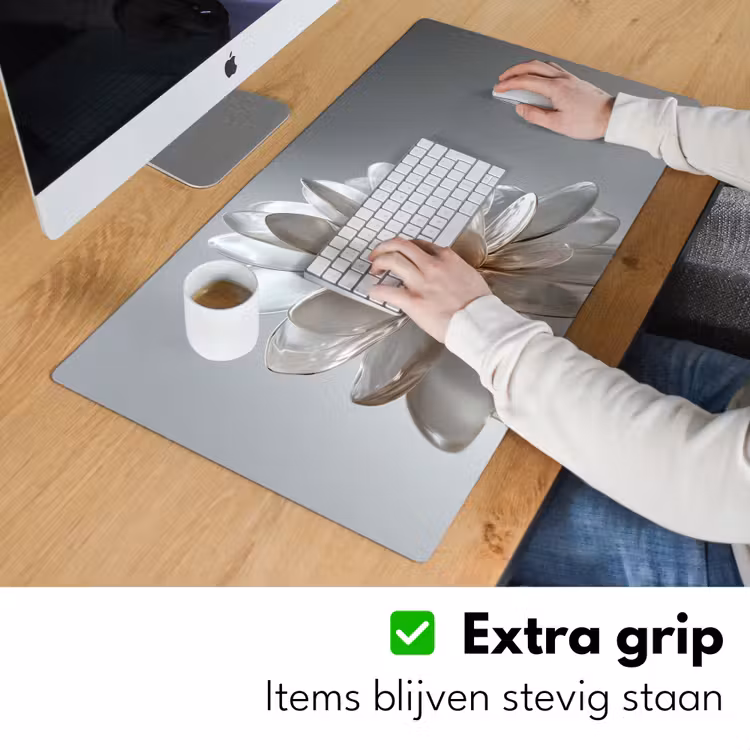 Bloem - Wit - Neutraal Muismat XXL klein -sfeer3