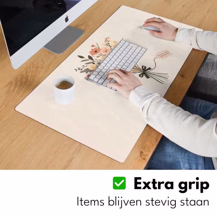 Bloemen - Quote - Beige - Lint Muismat XXL klein -sfeer3