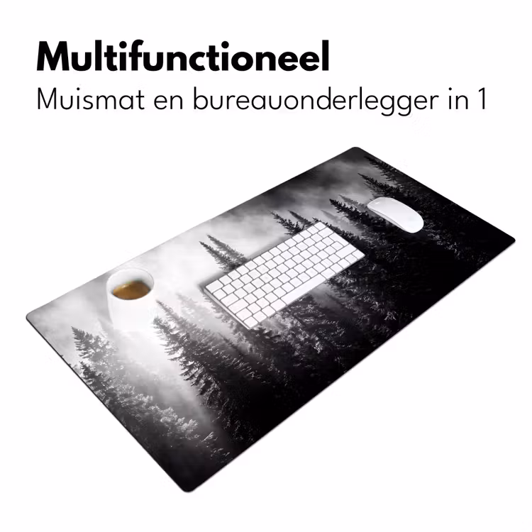 Bos - Mist - Winter - Monochroom - Natuur Muismat XXL klein -sfeer4