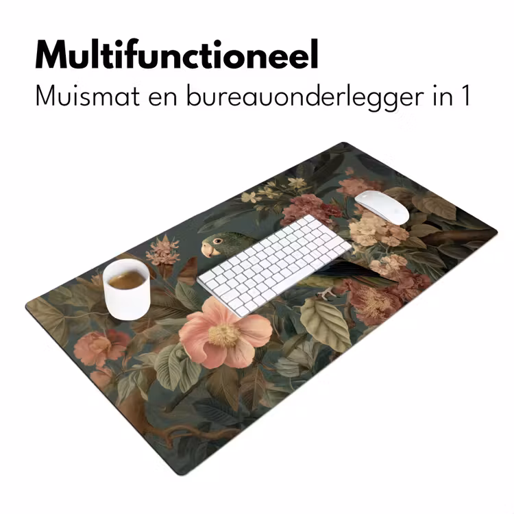 Groene papegaai - Kleurrijke bloemen - Donkere achtergrond Muismat XXL klein -sfeer4