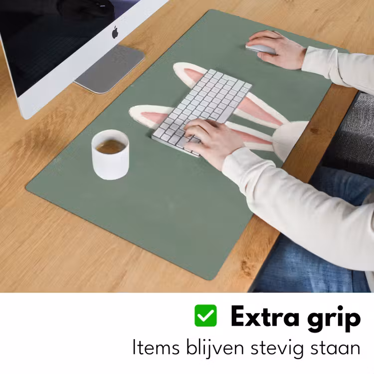Hazen - Oren - Roze Muismat XXL klein -sfeer3