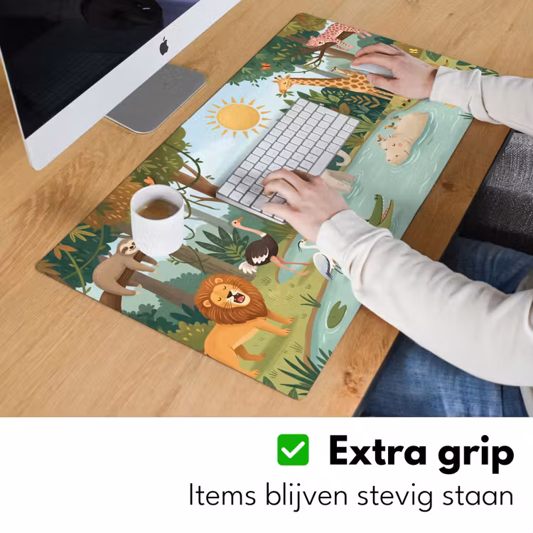 Jungle - Oase - Dieren - Kleurrijk Muismat XXL klein -sfeer3