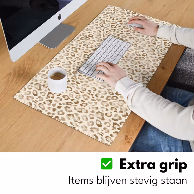 Luipaard - Klassiek - Beige Muismat XXL klein 681 -sfeer3