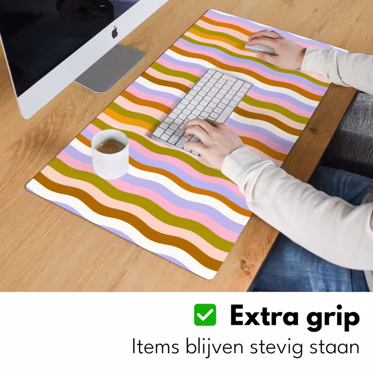 lijnen - Golven - Pastelkleuren - Patroon Muismat XXL klein -sfeer3