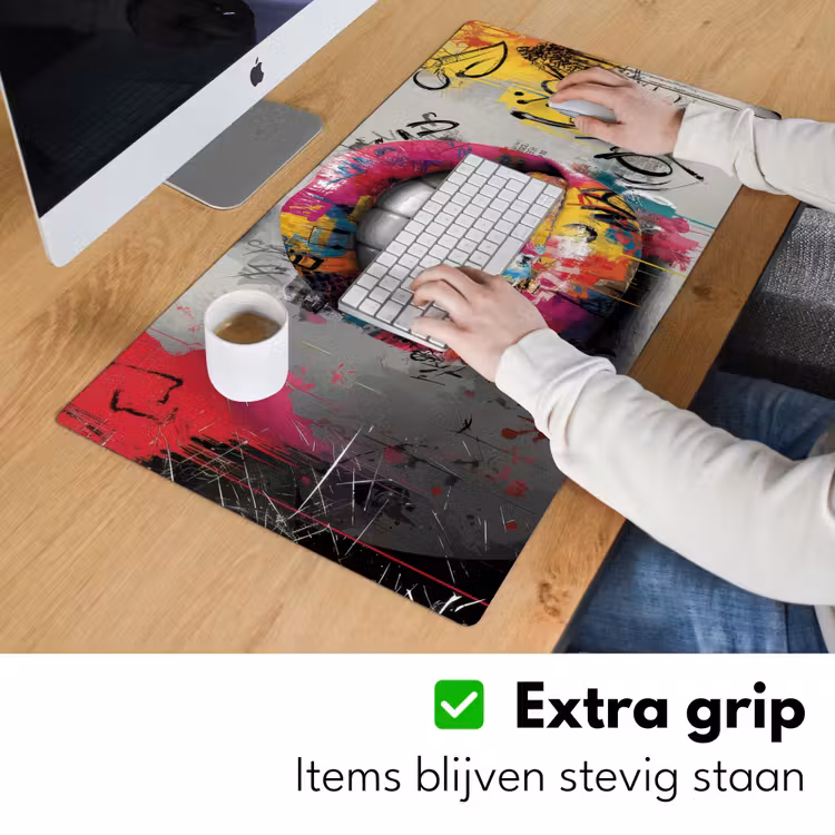 Lippen - Graffiti - Expressief Muismat XXL klein -sfeer3