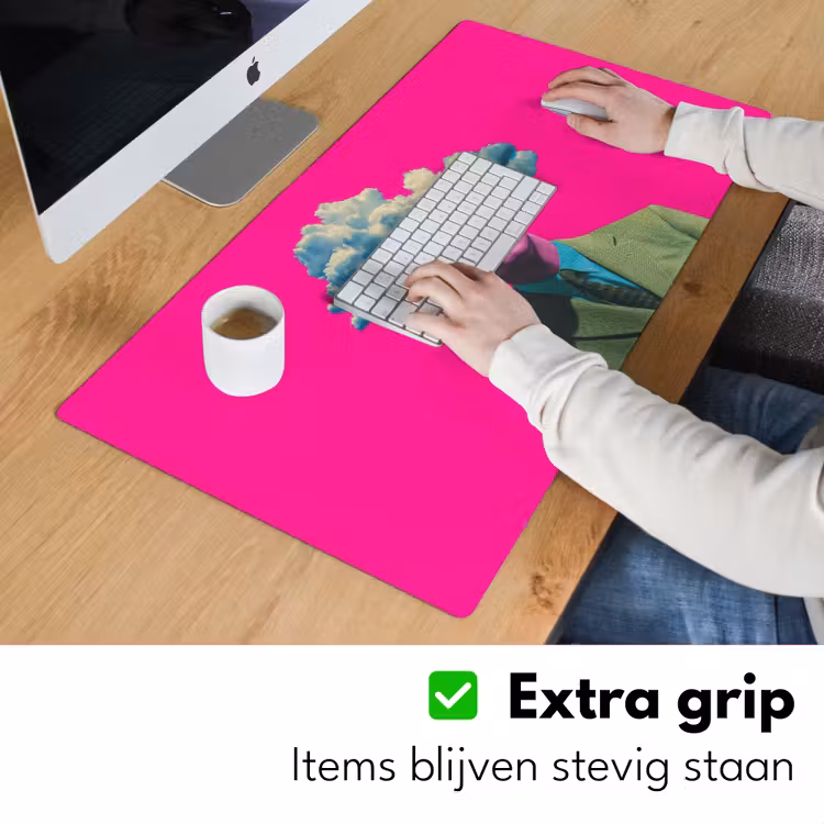 Man - Pak - Wolk - Roze Muismat XXL klein -sfeer3