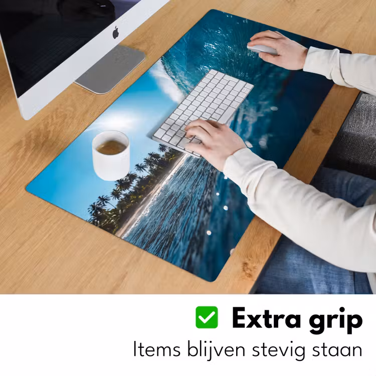 Oceaan - Golf - Strand - Natuur - Blauw Muismat XXL klein -sfeer3