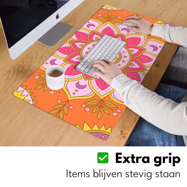Patroon - Bloemmotief - Decoratie - Abstract - Roze Muismat XXL klein -sfeer3