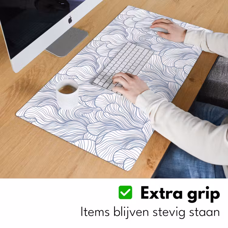 Patroon - Lijnen - Organisch - Abstract - Blauw Muismat XXL klein -sfeer3