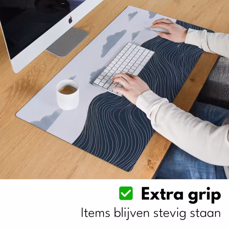 Persoon - Surfen - Oceaan - Natuur - Modern Muismat XXL klein -sfeer3