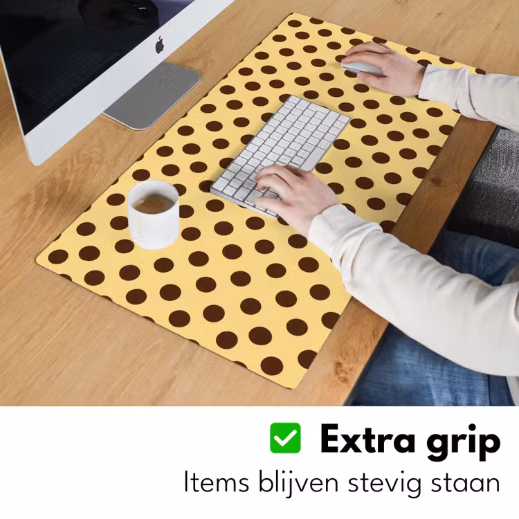 Polka Dot - Stippen - Retro - Geel - Bruin Muismat XXL klein 681 -sfeer3