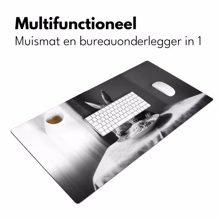 Konijn - Bunny - Zonnebril - Tafelkleed - Pasta - Schattig Muismat XXL klein -sfeer4