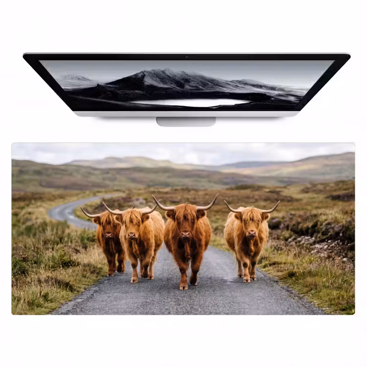 Schotse Hooglanders - Weg - Landschap - Kudde Muismat XXL klein -zzz3d