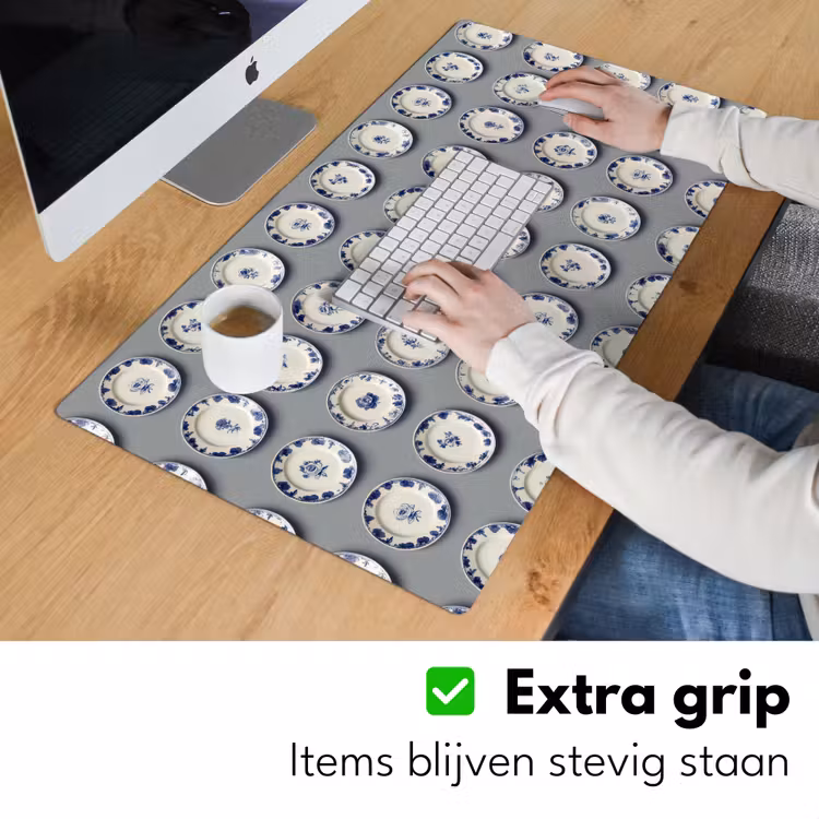 Borden - Bloemen - Blauw - Wit Muismat XXL klein 681 -sfeer3