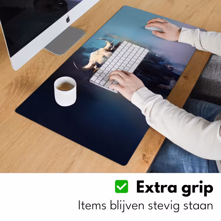 Stier - Zwart - Abstract - Horens Muismat XXL klein -sfeer3