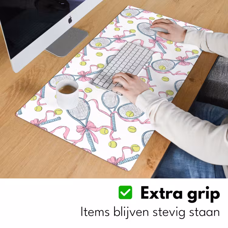 Tennis - Strikken - Kleurrijk Muismat XXL klein 681 -sfeer3