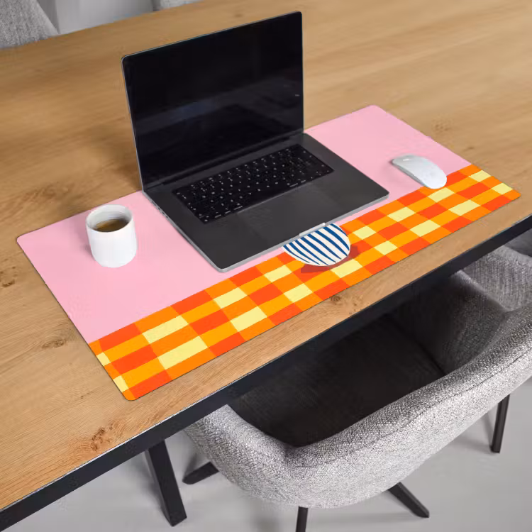 Tulpen - Roze - Vaas Muismat XXL klein -sfeer1