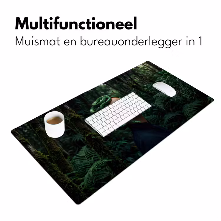 Vrouw - Slang - Natuur - Mystiek - Groen Muismat XXL klein -sfeer4