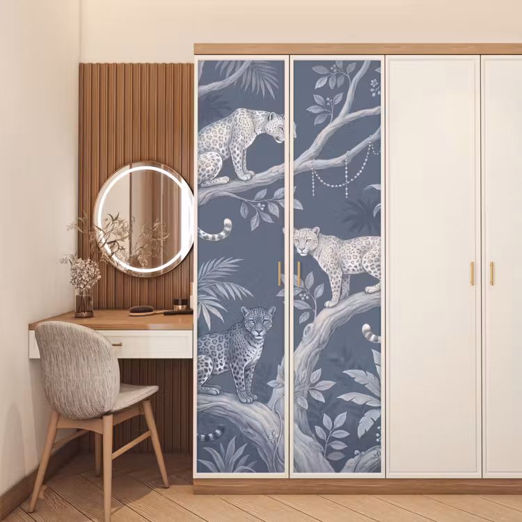 Dieren - Jungle - Illustratie - Bomen - Blauw deurposter klein -sfeer3