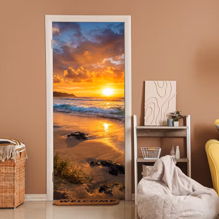 Strand - Zonsondergang - Golven - Natuur - Oranje deurposter klein -sfeer1