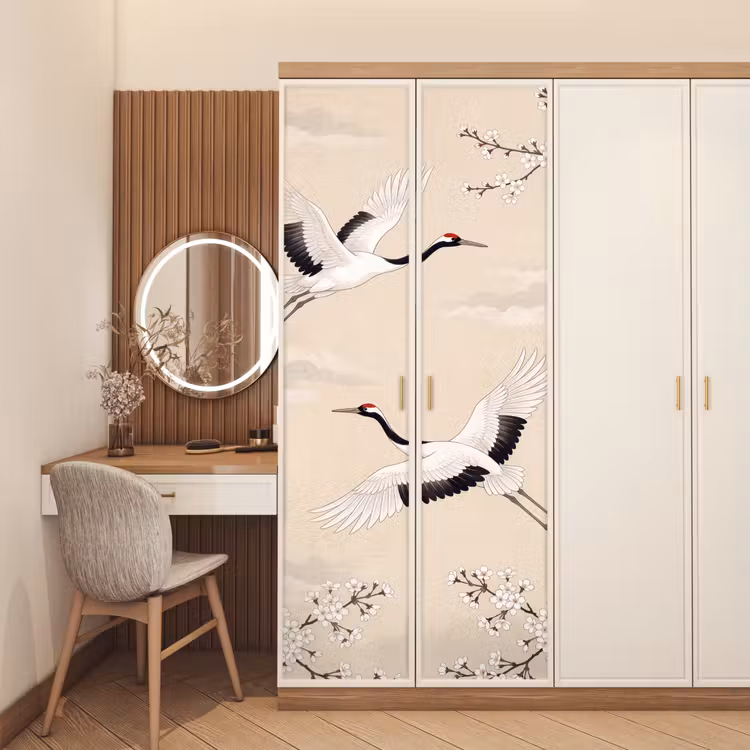 Kraanvogels - Bloesem - Beige deurposter klein -sfeer3
