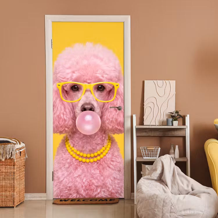 Hond - Kauwgum - Dieren - Modern - Roze deurposter klein -sfeer1