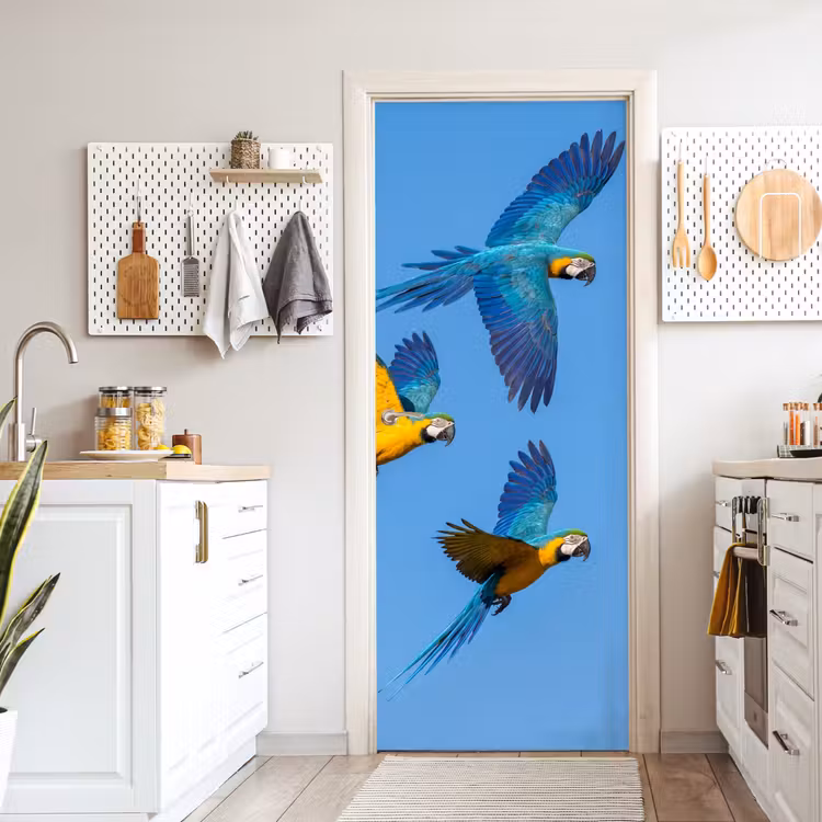 Papagaai - Vliegen - Blauw - Geel deurposter klein -sfeer5