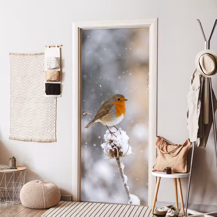 Roodborstje - Gedroogde bloem - Sneeuw - Winter - Vertederend deurposter klein -sfeer6