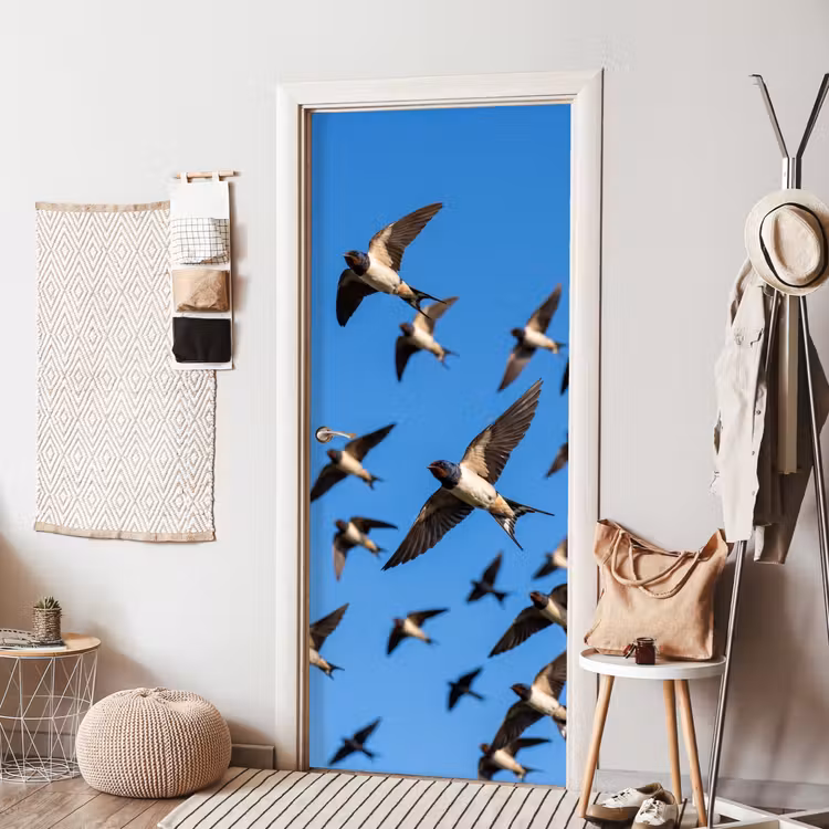 Zwaluwen - Vliegen - Blauw deurposter klein -sfeer6
