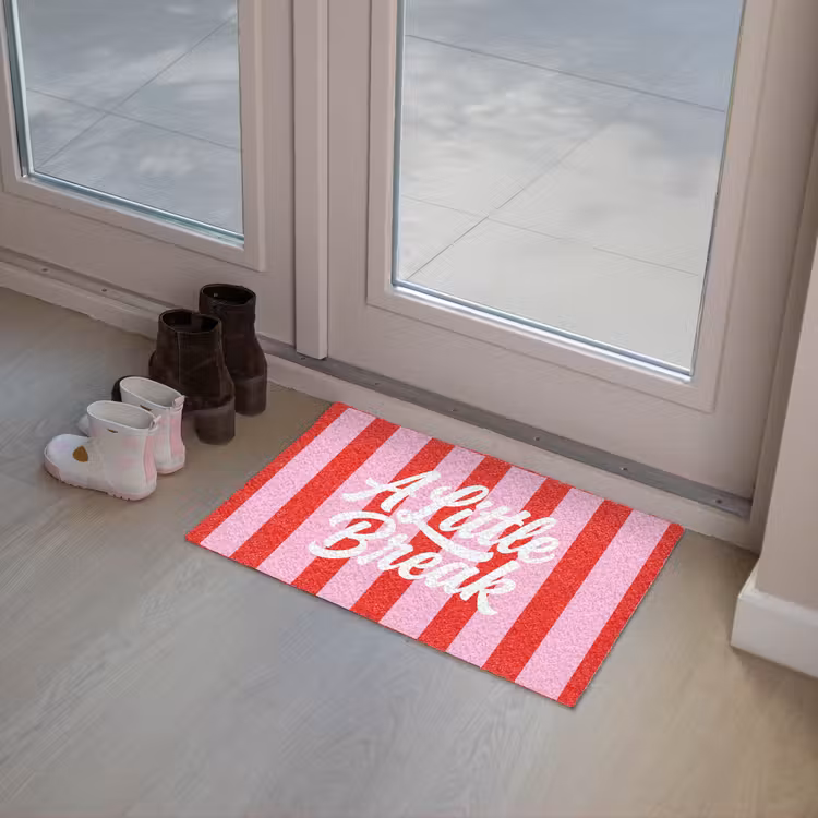 A Little Break - Strepen - Rood - Roze Deurmat klein -sfeer3