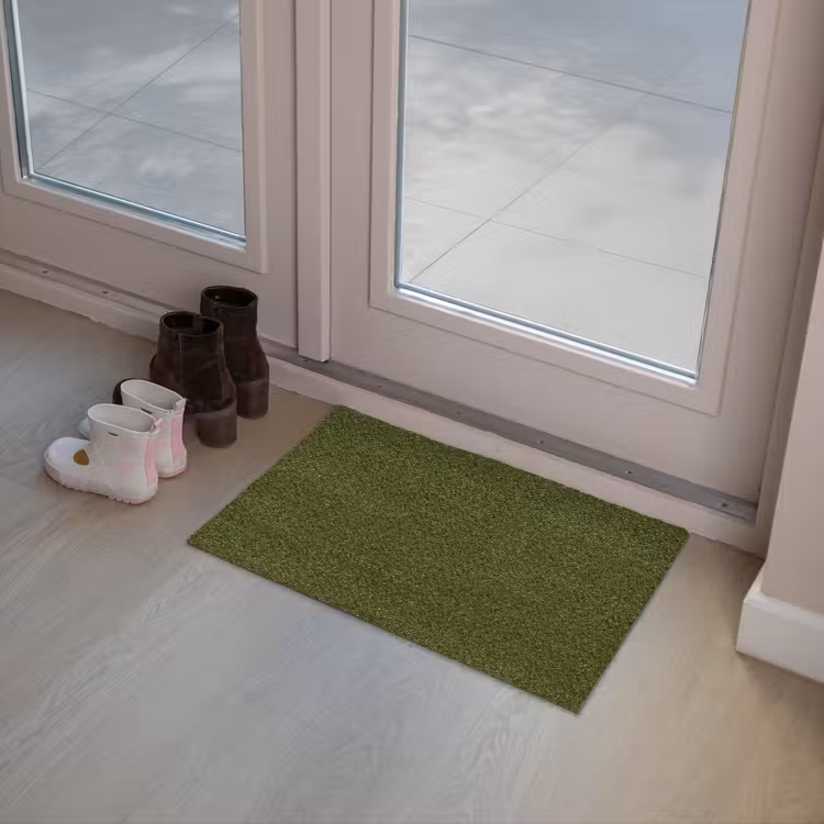 Dark - Olive - Groen Deurmat klein 898 -sfeer3