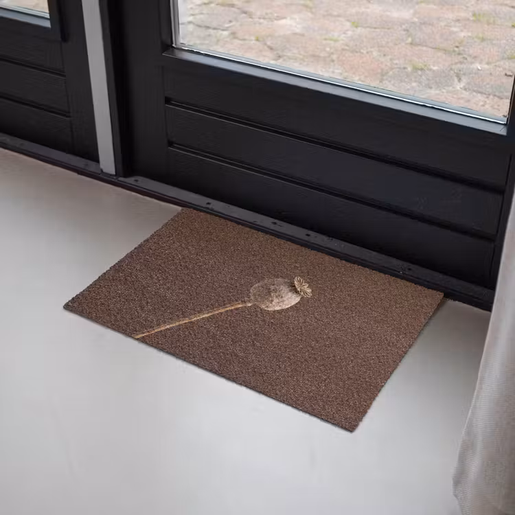 Papaverbol - Droogbloem - Bruin - Minimalistisch Deurmat klein -sfeer2
