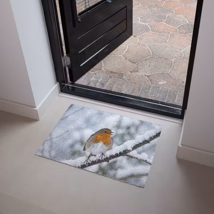 Roodborstje - Tak - Sneeuw - Winter - Levendig Deurmat klein -sfeer5