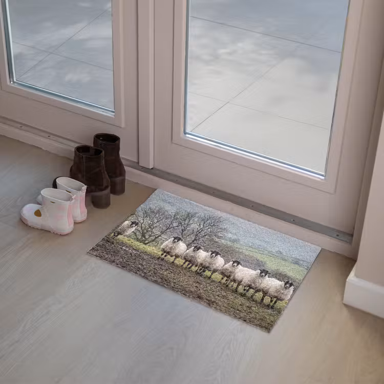 Schapen - Rij - Weide - Dieren - Platteland Deurmat klein -sfeer3