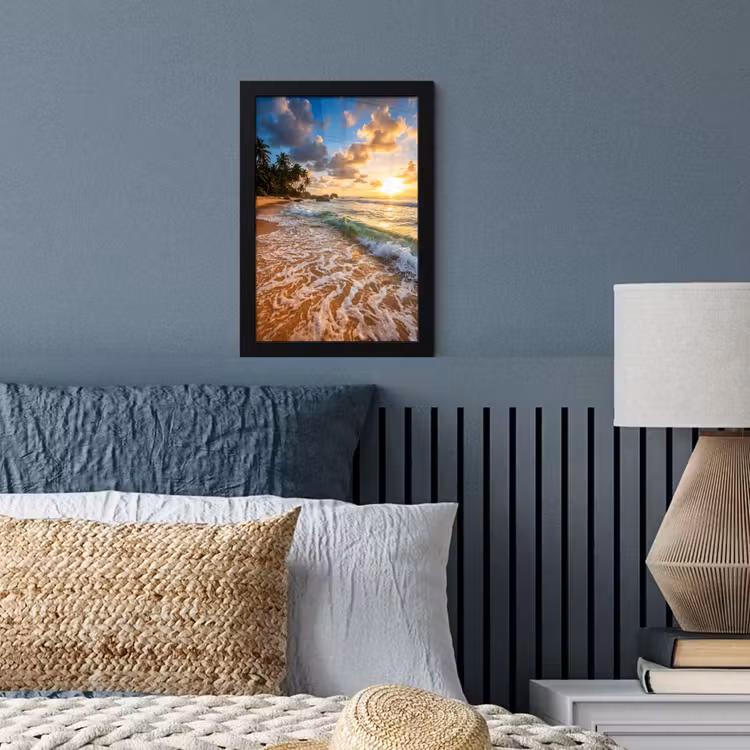 Strand - Zonsondergang - Golven - Natuur - Goud fotolijst zwart zonder passe partout klein -sfeer3